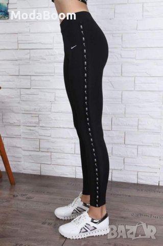 Дамски клинове Nike , снимка 2 - Клинове - 42369810