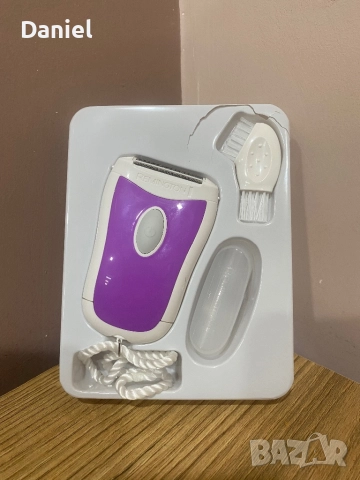 Дамски електрически епилатор Remington Smooth & Silky – компактен, снимка 3 - Козметика за тяло - 52790307