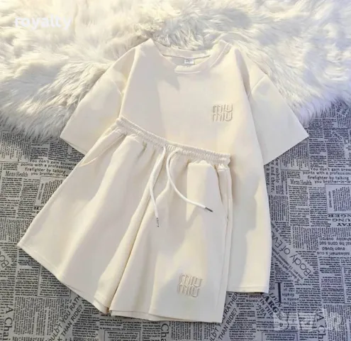 Miu Miu дамски комплекти Различни цветове , снимка 3 - Комплекти - 50005099