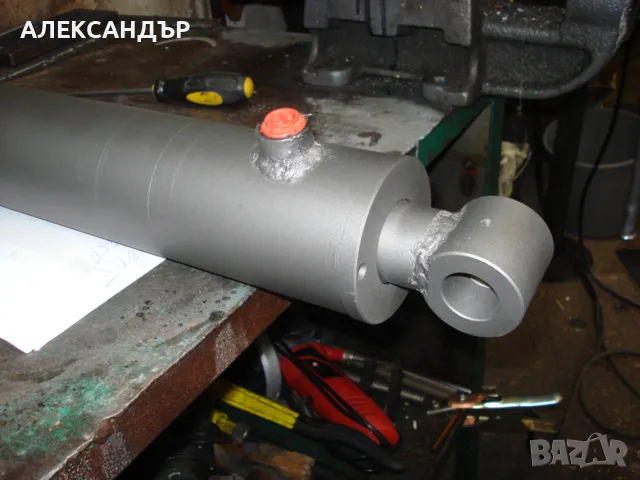 хидравличен цилиндър Ф80, снимка 2 - Други машини и части - 50072831