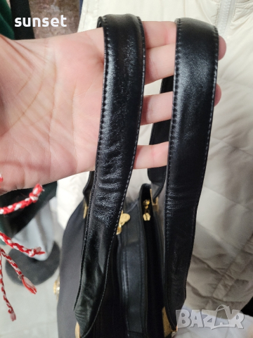 Versace Jean's Couture естествена кожа+ 3 прегради, снимка 16 - Чанти - 44823002