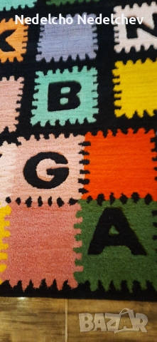Вълнен килим за детска стая 2,40 х 1,70 м отлично състояние, снимка 3 - Други стоки за дома - 51682498