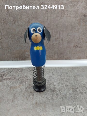 Дървена отварачка куче 