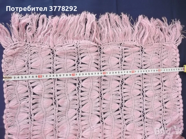 Оригинални шалове, 2 броя, ръчно изработени на една кука и на две игли от мека прежда, снимка 3 - Шалове - 52011288