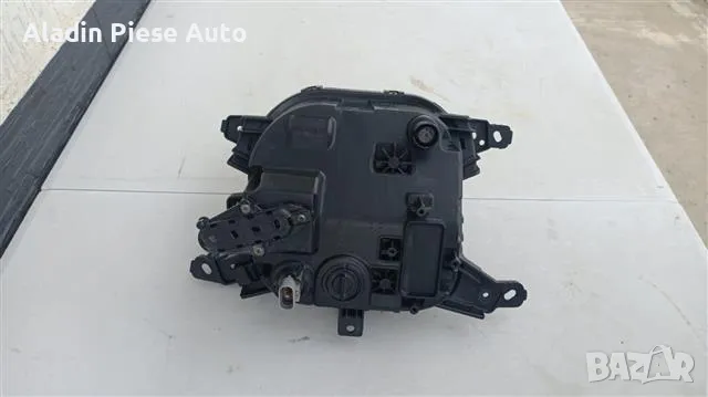 Десен фар Kia Sportage GT-Line година 2018 2019 2020 2021 код 92202-F1600 , снимка 2 - Аксесоари и консумативи - 50346542