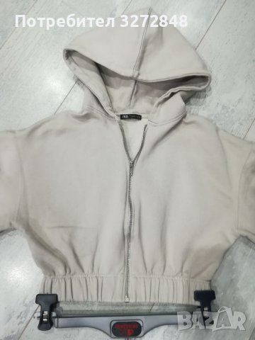 Дамски / скъсен/ суичър ZARA , снимка 1 - Спортни екипи - 39734984