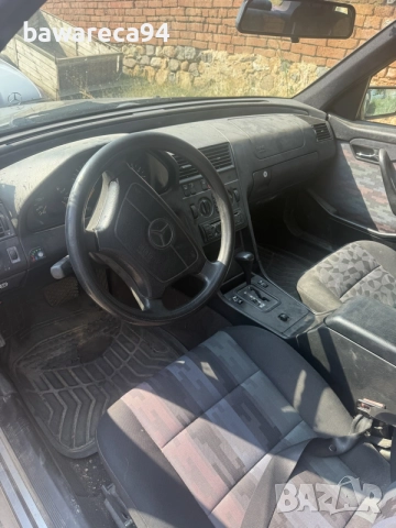 Mercedes C180 ГАз, снимка 8 - Автомобили и джипове - 55789048