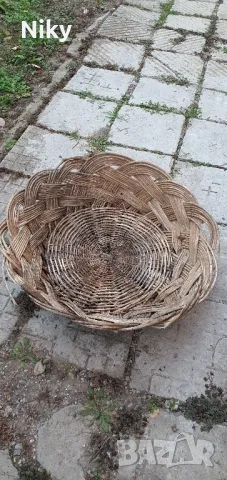 Плетен панер 