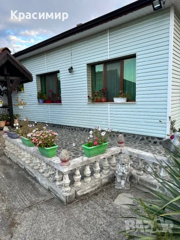 Упи с къща и гаражи, снимка 4 - Къщи - 56188944