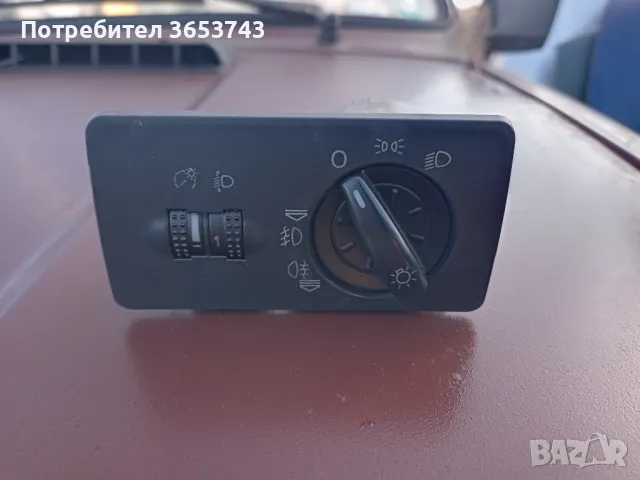 Skoda Fabia 1 ключ за фарове , снимка 1 - Части - 48342369