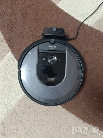 Roomba i8 за ремонт 
