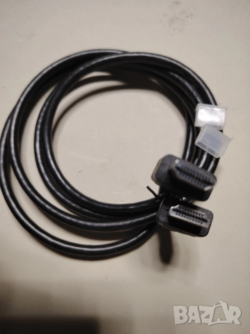 кабел, снимка 2 - Кабели и адаптери - 52323221