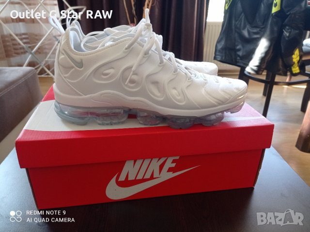 Air vapormax Plus, снимка 5 - Маратонки - 41977850