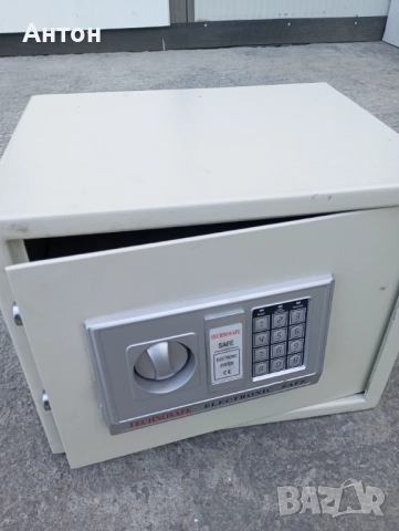 Каса , сейф , електронен, снимка 16 - Други стоки за дома - 51492279