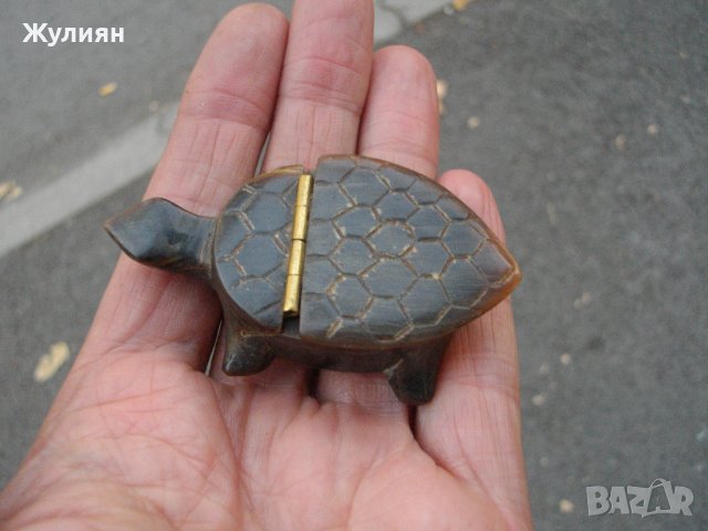 СТАРА КУТИЙКА КОСТЕНУРКА БИВОЛСКИ РОГ, снимка 6 - Антикварни и старинни предмети - 42573815