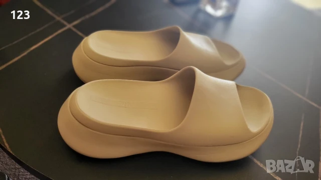 Чехли Зара , снимка 3 - Чехли - 50988608