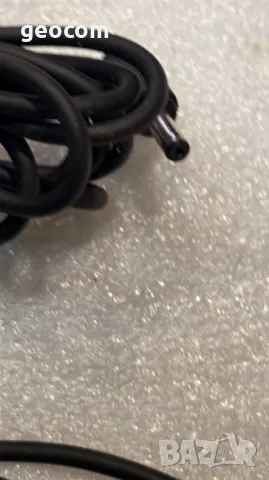 ASUS ADP-10280 оригинално зарядно 45W (4.0x1.35mm,19V/2.37A), снимка 6 - Кабели и адаптери - 48587482