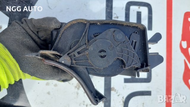 Пепелник за Mercedes Benz, E-Class, E class, E290, E 290, W210, Sedan, снимка 6 - Части - 40459371