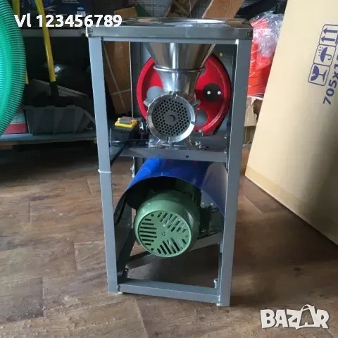 Алуминиева месомелачка №32+стойка с плот и фуния на колела +мотор 2,2 kW, снимка 10 - Месомелачки - 53817391