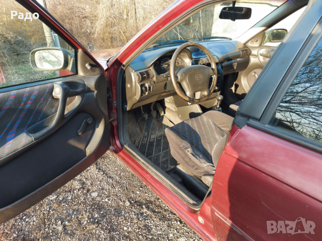 Опел Астра Ф комби на части Opel Astra F 1.6i теглич железни джанти 13" врати капак халогени, снимка 9 - Автомобили и джипове - 36172395