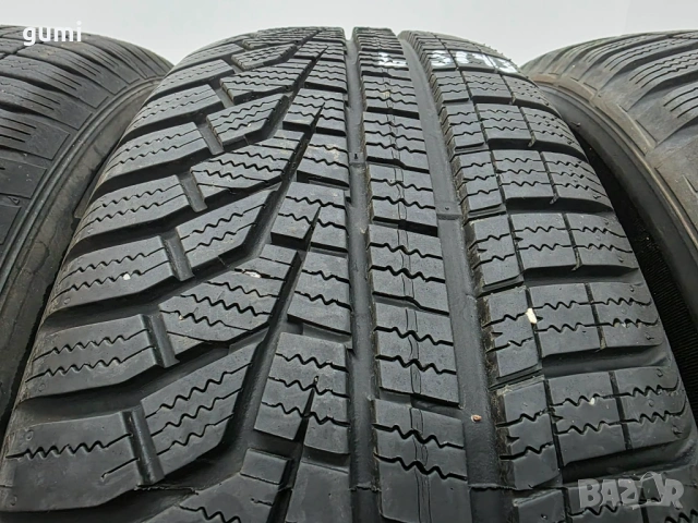 4бр зимни гуми 215/70/16 HANKOOK L05143 , снимка 3 - Гуми и джанти - 53826743