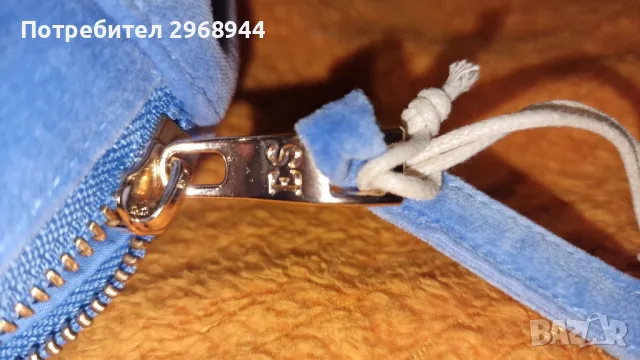 Elizabeth Scarlett Hummingbird Light Blue Velvet Makeup Bagкозметична чанта, снимка 6 - Чанти - 48824693