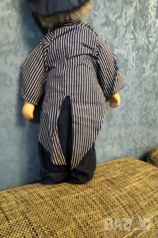 Двойка порцеланови клоуни ръчна изработка , снимка 13 - Колекции - 34067123