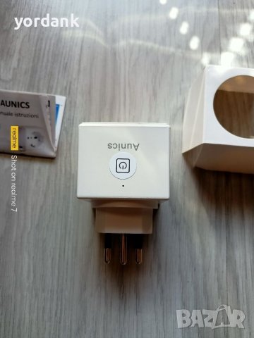 Смарт контакт Aunics WiFi smart plug, снимка 1 - Смарт гривни - 40497874