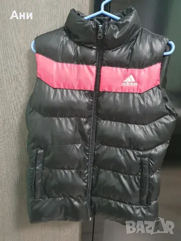 Дамски елек adidas