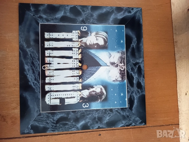 Стъкло за стенен часовник