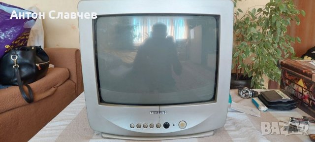 Телевизор SAMSUNG , снимка 2 - Телевизори - 40647052