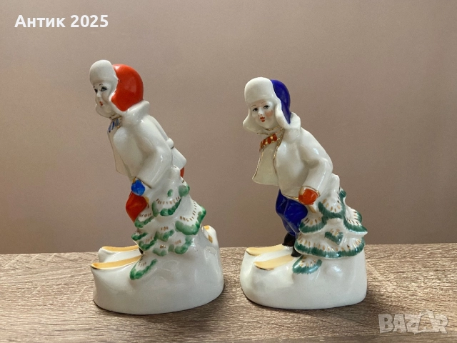 Порцеланова фигурка „Млад скиор“ (2 броя в наличност), снимка 3 - Антикварни и старинни предмети - 52468994