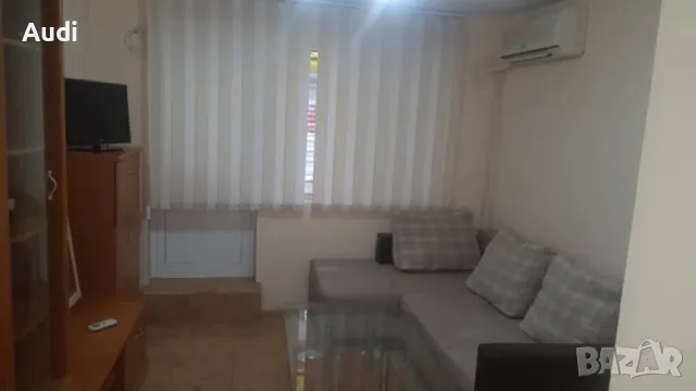 Собственик дава под наем партерна обзаведена боксионера гр. Варна Цветен квартал  ул. Божур12 Напълн