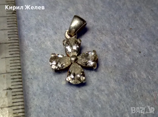 КРАСИВ СКЪПОЦЕНЕН СРЕБЪРЕН ПЕНДАНТ СРЕБРО 925 с БЛЕСТЯЩ ЮВЕЛИРНО ФАСЕТИРАН ФИАНИТ 50172