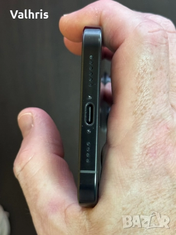 Apple iPhone 16 Pro 256GB Black Titanium / 100% батерия, снимка 9 - Apple iPhone - 52747683