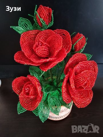 Цветя от мъниста, снимка 3 - Изкуствени цветя - 41483237