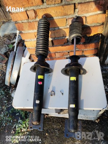 Предни амортесьори за  Пежо 305, снимка 2 - Части - 41820500