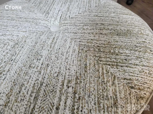 Бежова кръгла табуретка от плат, снимка 5 - Дивани и мека мебел - 51956044