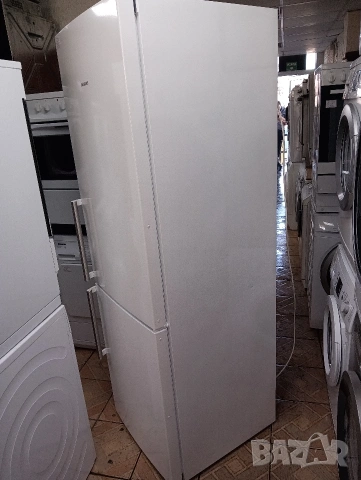 Комбиниран хладилник с фризер Сименс Siemens с две години гаранция!, снимка 7 - Хладилници - 53652487