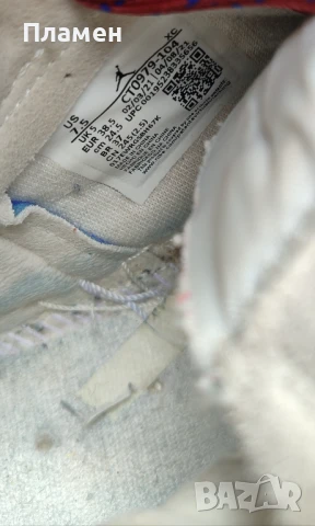 кецове Nike Air Jordan 38.5номер, снимка 4 - Детски маратонки - 50512985