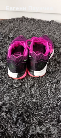 Дамски маратонки Nike размер 36.5 , снимка 3 - Маратонки - 53457559