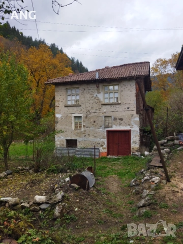 Продава каменна къща в Родопите , снимка 5 - Къщи - 52134355
