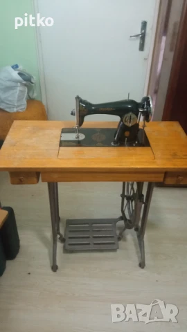 Крачна шевна машина  , снимка 4 - Антикварни и старинни предмети - 50661288