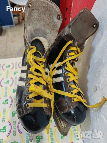 Стари кънки за хокей на лед , снимка 4 - Зимни спортове - 53329275