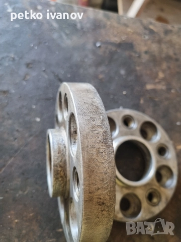 Фланци 5x100 H&R 20mm, снимка 2 - Части - 51665146