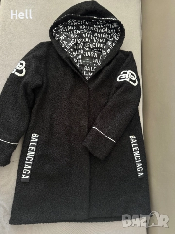 Дамско палтенце BALENCIAGA - НОВО!, снимка 2 - Палта, манта - 52400781