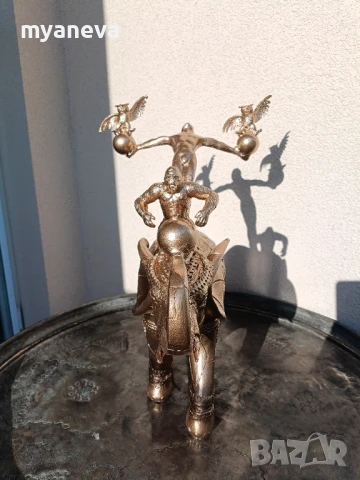 Цирк , акробат, жонглиране , снимка 9 - Статуетки - 50449763