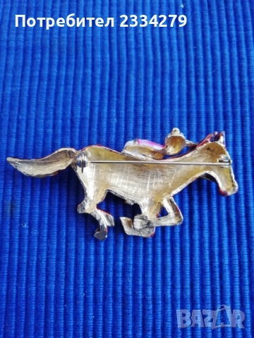 Стара канкалерия, брошки, медальони, ключодържатели,щипка за вратовръзки. , снимка 14 - Антикварни и старинни предмети - 52956902