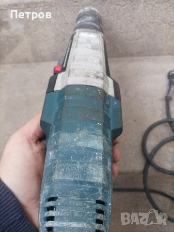 Перфоратор Бош GBH 2-28DFV, снимка 11 - Бормашини - 52997162