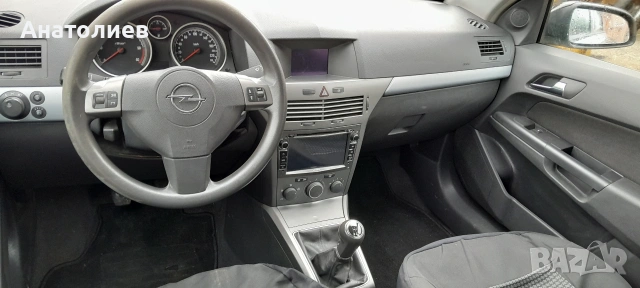 Opel Astra 1.7 Cdti , снимка 4 - Автомобили и джипове - 53212675